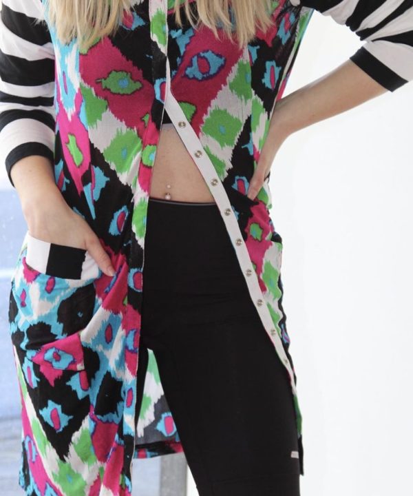 Alternative view of Print Tunic Top