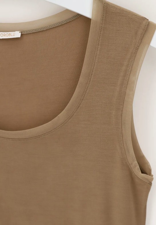 Perfect Line Tank - Various Colours - Image 3