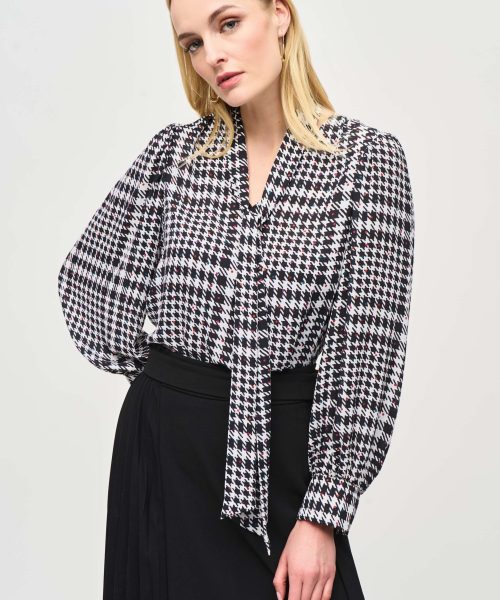 Georgette Plaid Puff Sleeve Top