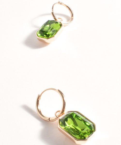 Bright green gemstone dangle earrings with gold settings, stylish jewelry accessories, perfect for adding a pop of color to any outfit.