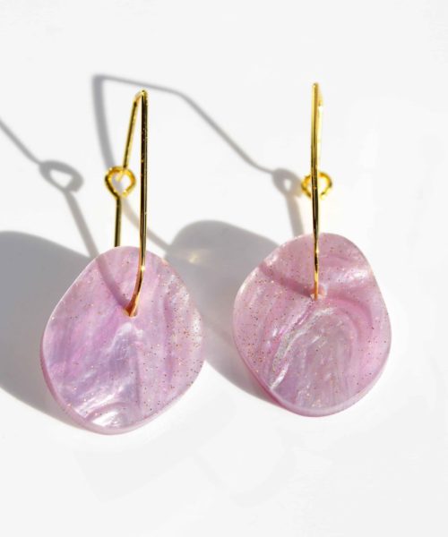 Pink resin marble drop earrings with gold hooks, handmade jewelry for women, dainty and elegant accessories, statement earrings for everyday wear.