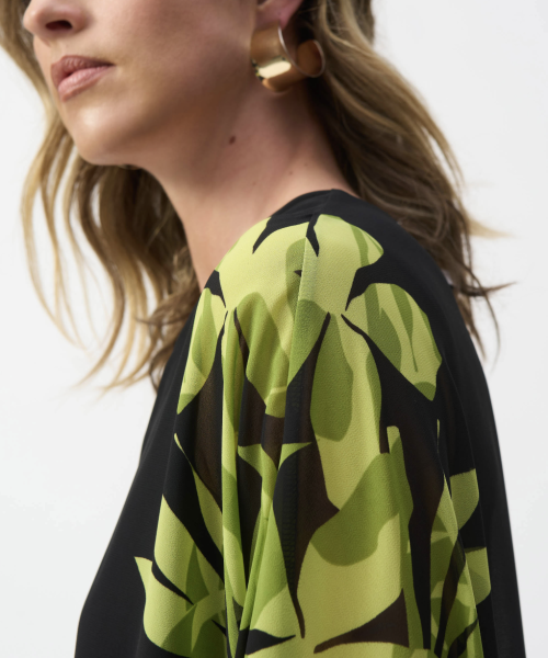 Alternative view of Floral Poncho Top
