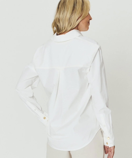 Alternative view of Queen of the Castle Shirt