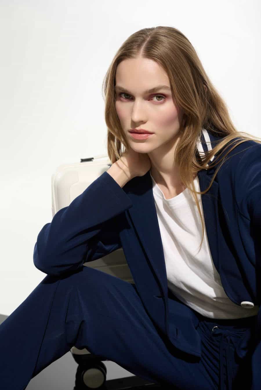 Silky Knit Blazer