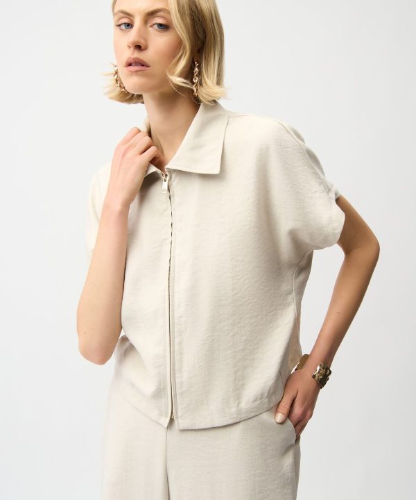 Alternative view of Textured Light Layer Jacket